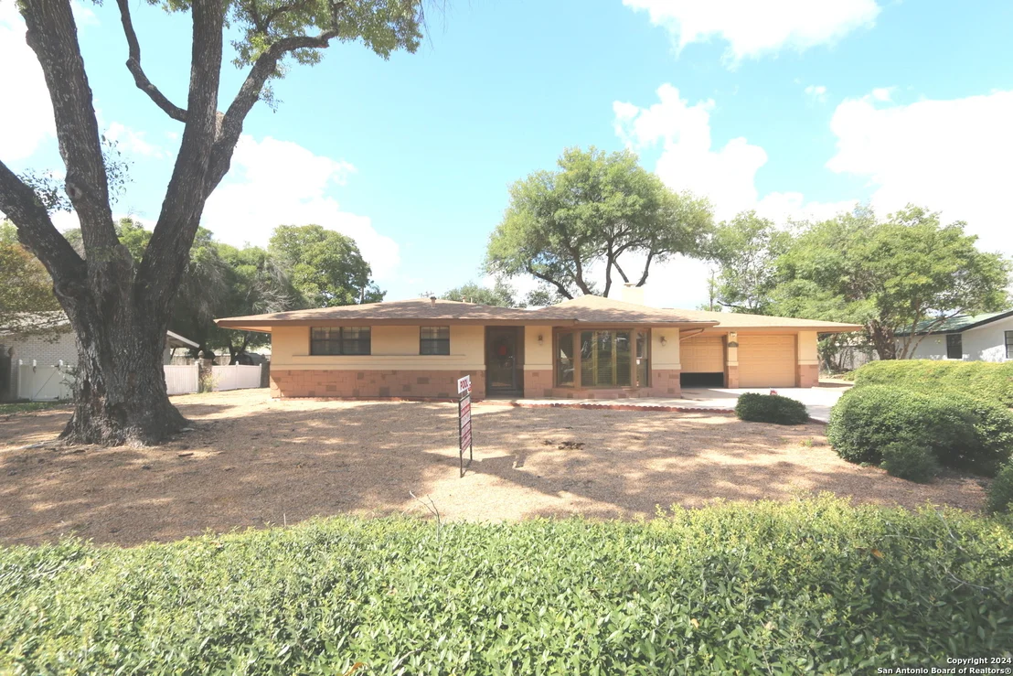 Photo of 5621 GALEWIND DR