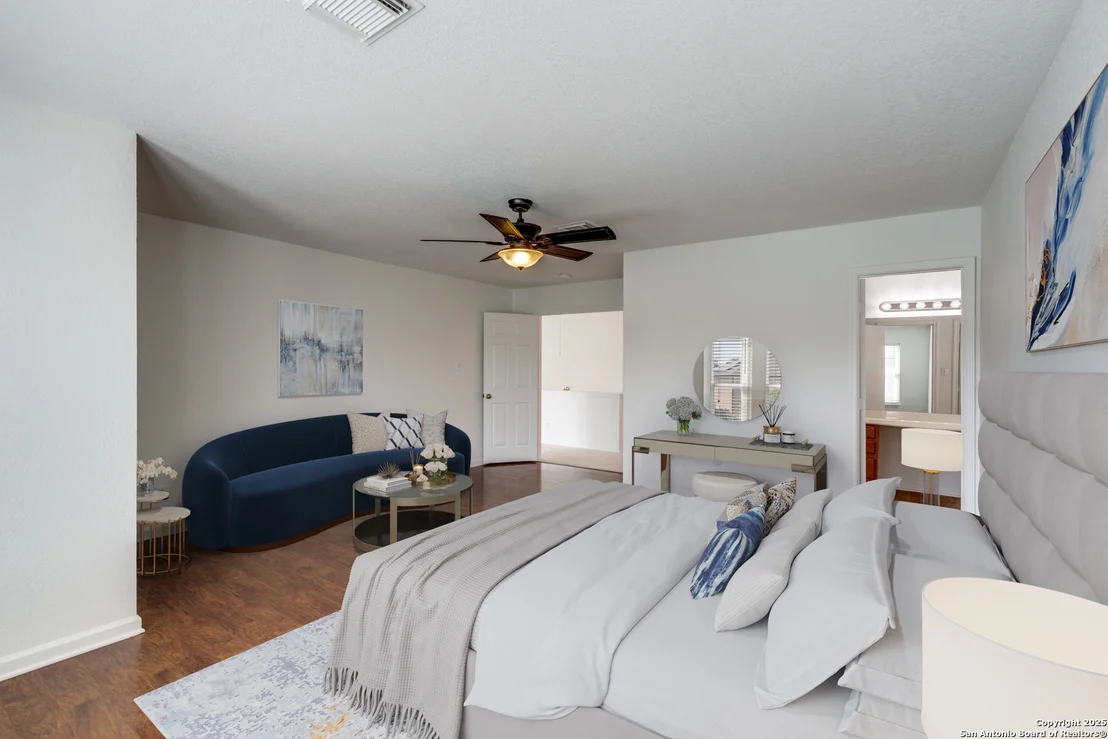 Photo of 6230 Higbee