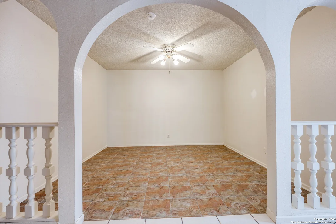 Photo of Unit 40A at 8915 Datapoint Dr