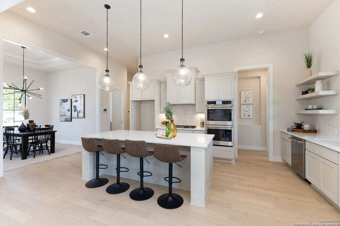 Photo of 335 TOUCAN DR
