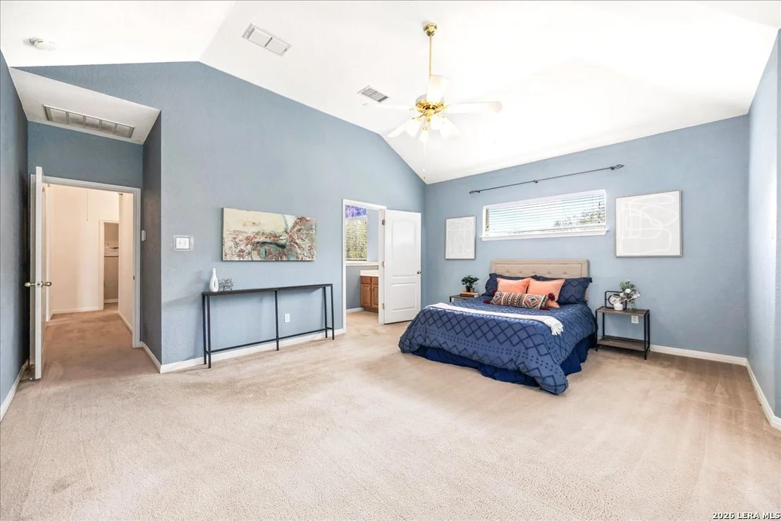 Photo of 4602 Scenic Cir