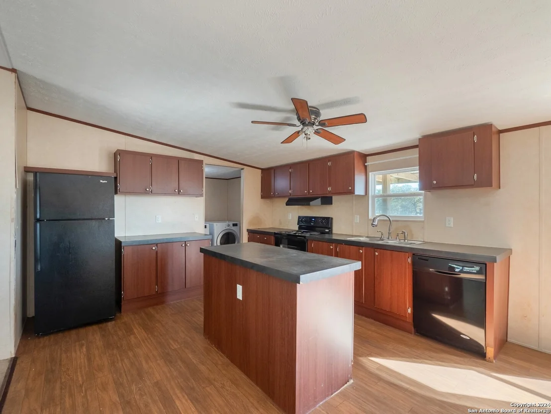 Photo of 112 Rolling Hills Dr