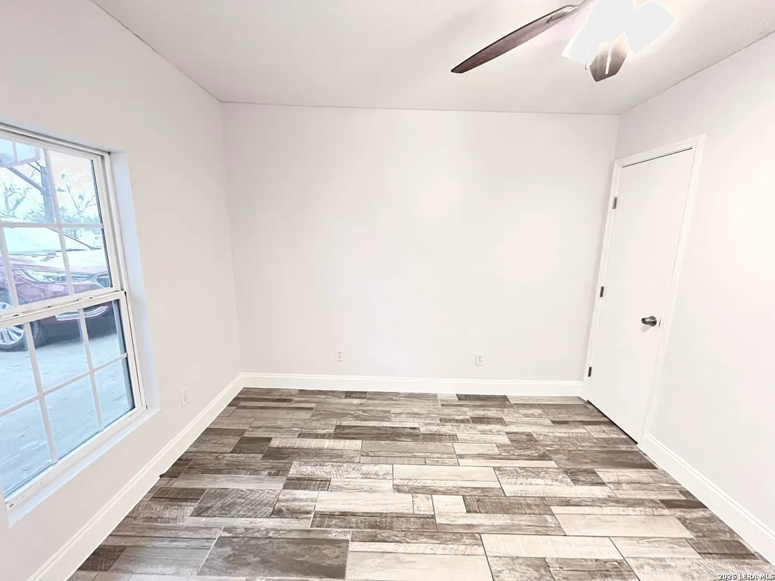 Photo of 12335 Shepherd