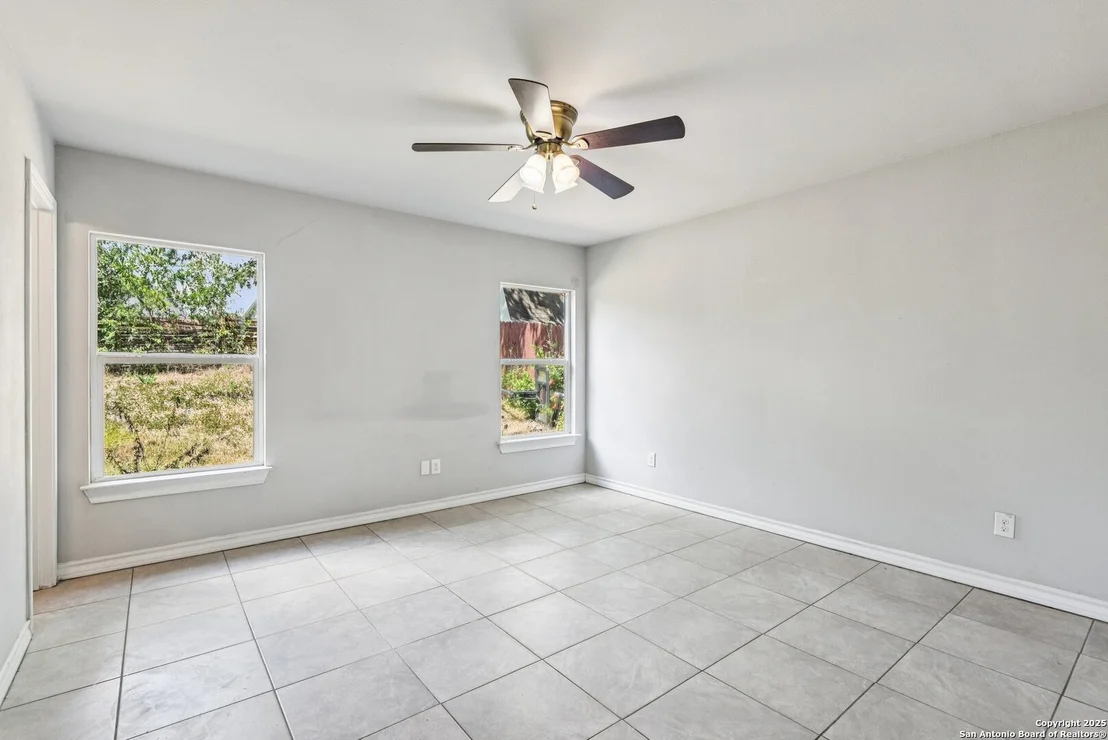 Photo of 238 Guilford FRG