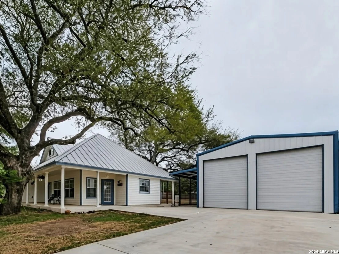 Photo of 325 Sollock