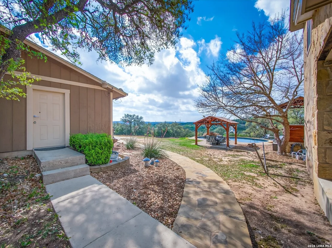 Photo of 1691 Circle Acres