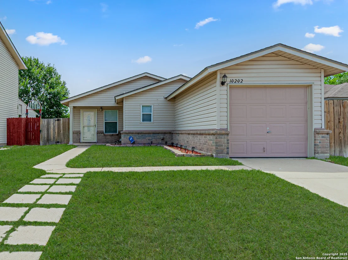Photo of 10202 Misty Plain