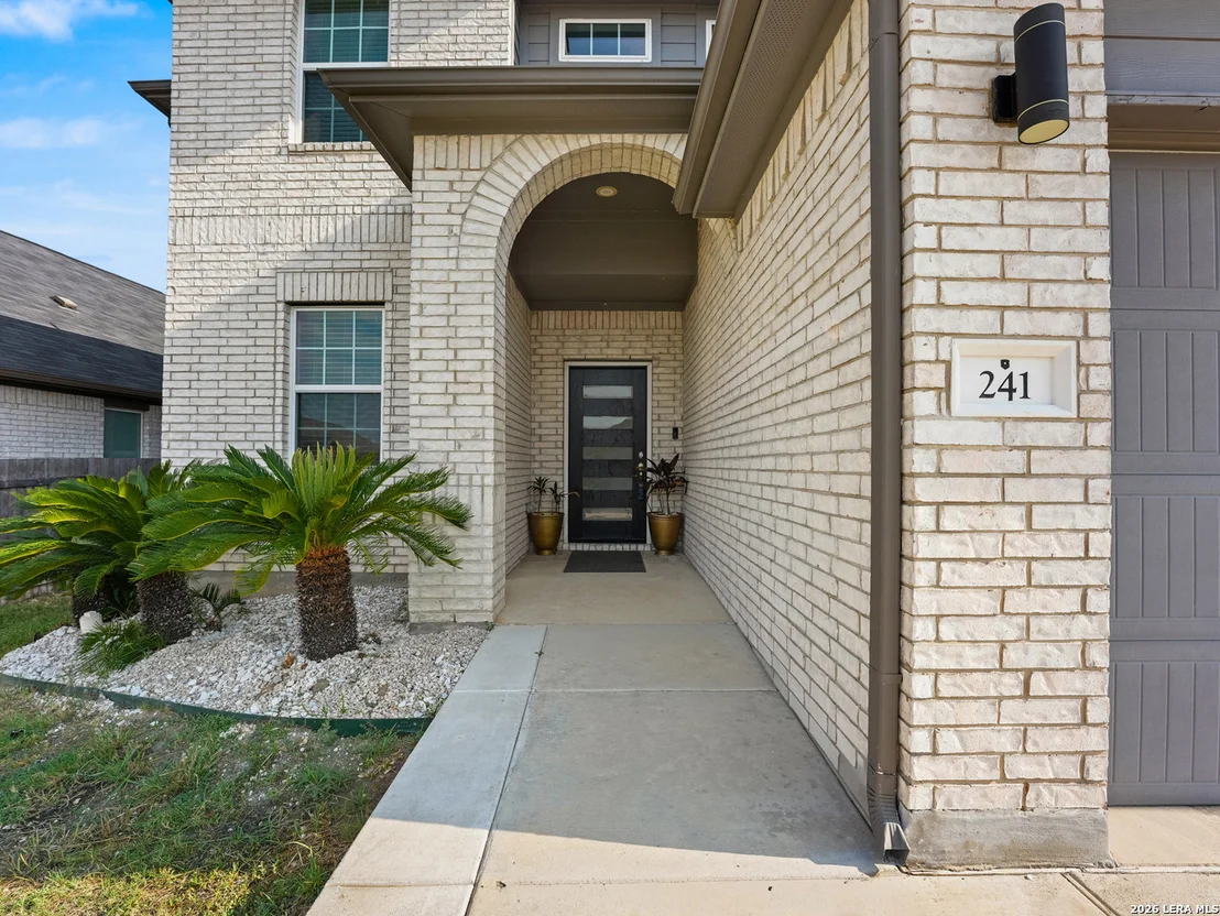 Photo of 241 OLEANDER LOOP