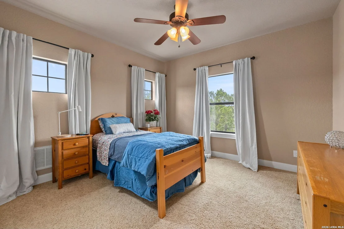 Photo of 17203 Clovis