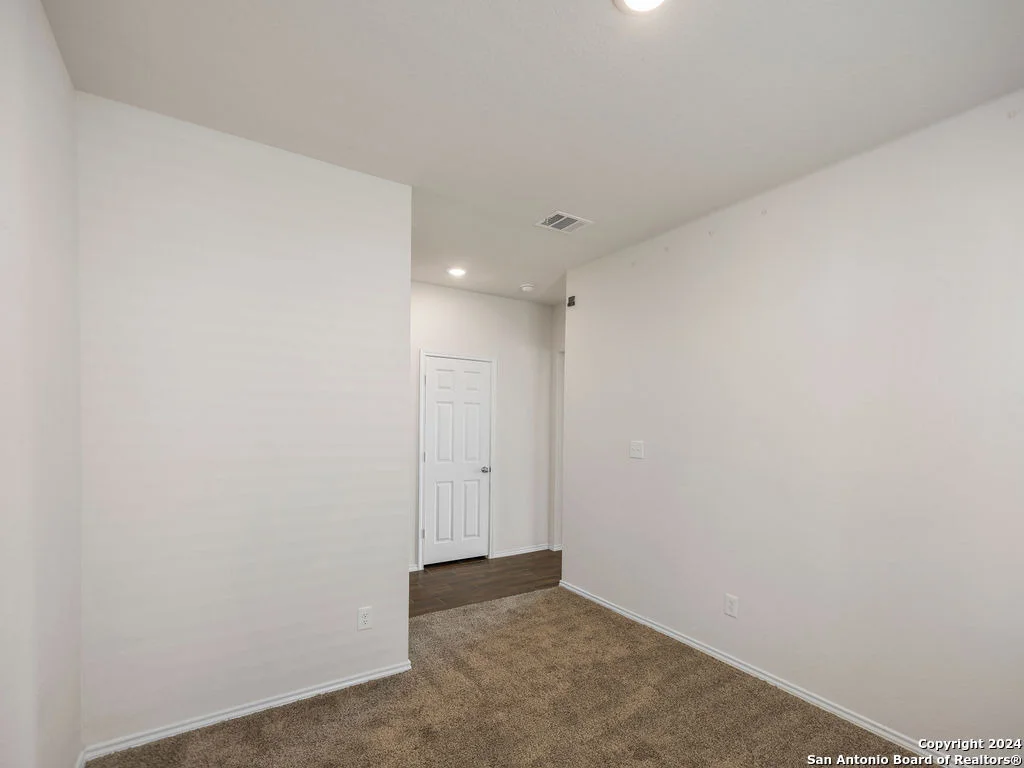 Photo of 868 SWEETGRASS