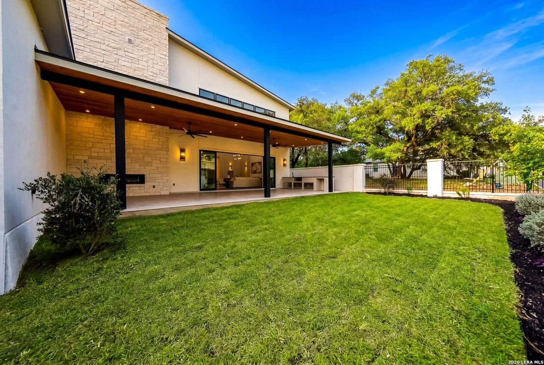 Photo of 16 GRANTHAM GLN