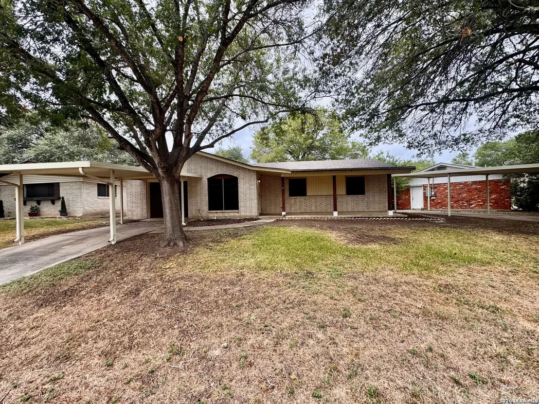 Photo of 5255 CROWN LN