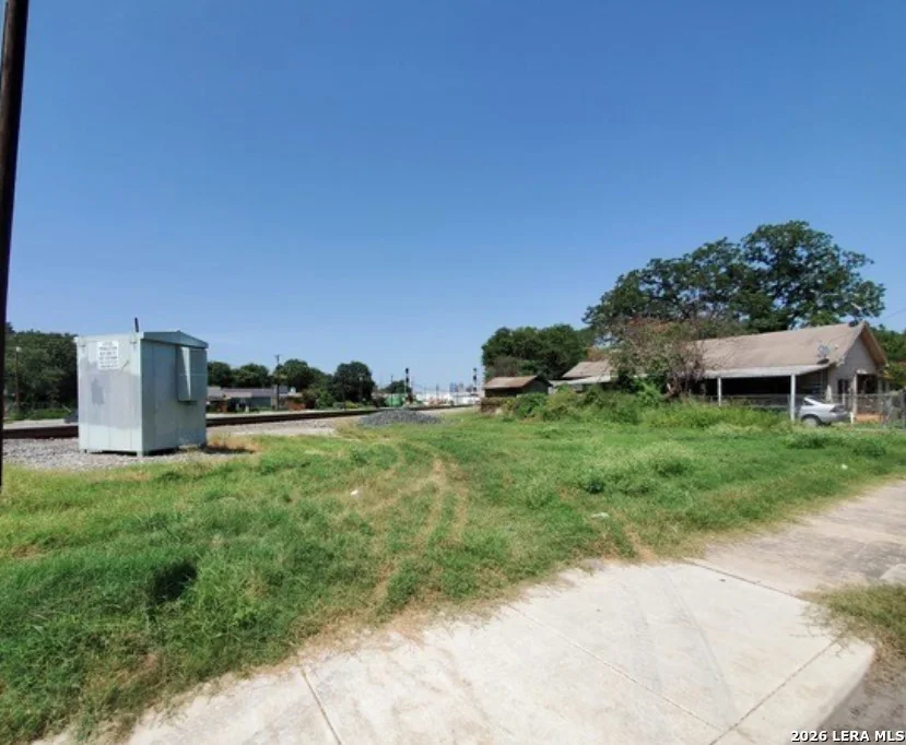 Photo of 339 Pendleton Ave