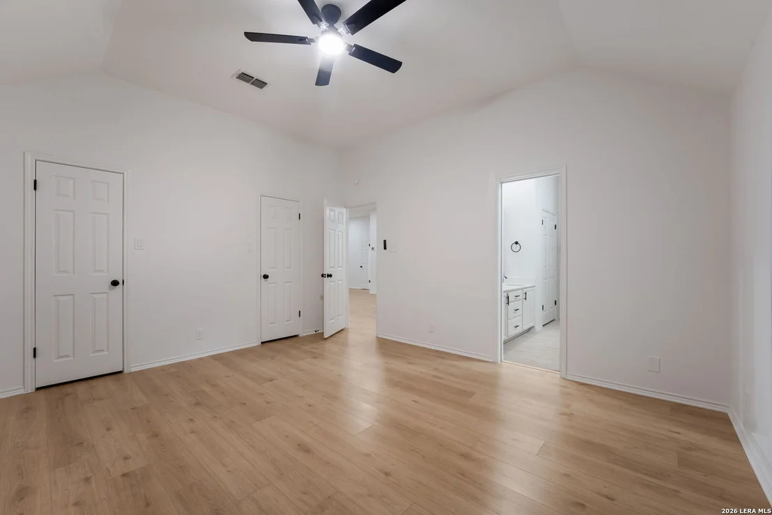 Photo of 3900 Whitaker