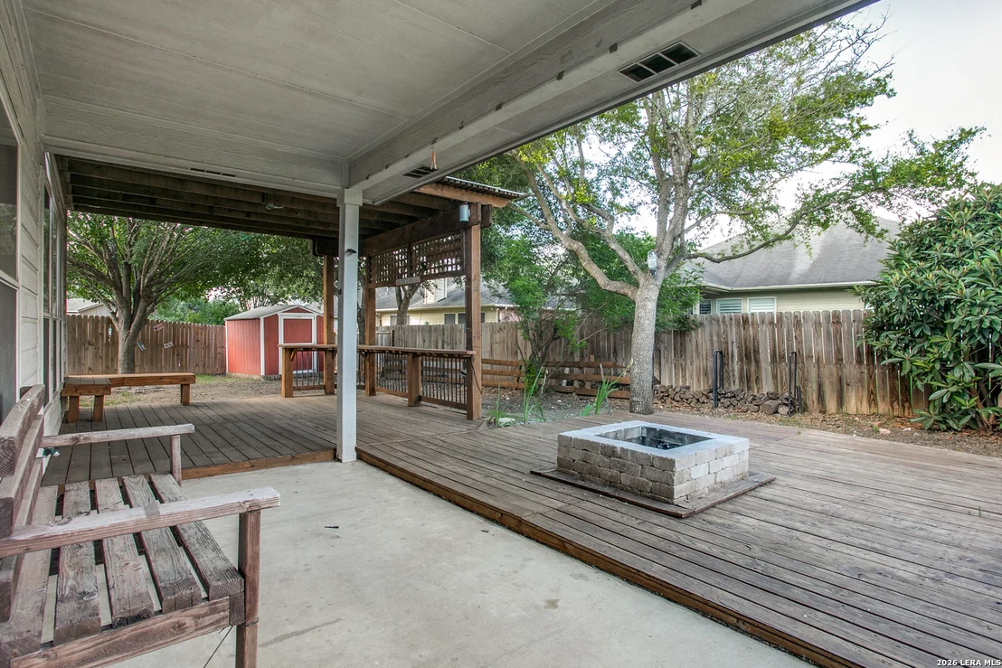 Photo of 404 CIRCLE STAR RD