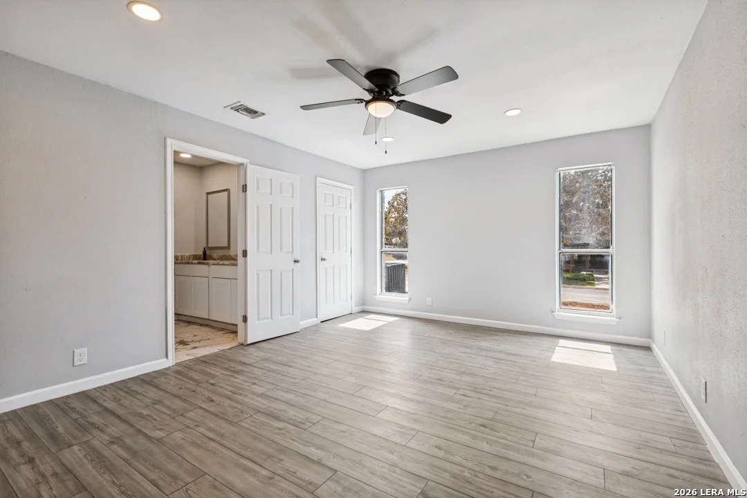 Photo of 13702 PEBBLE WALK