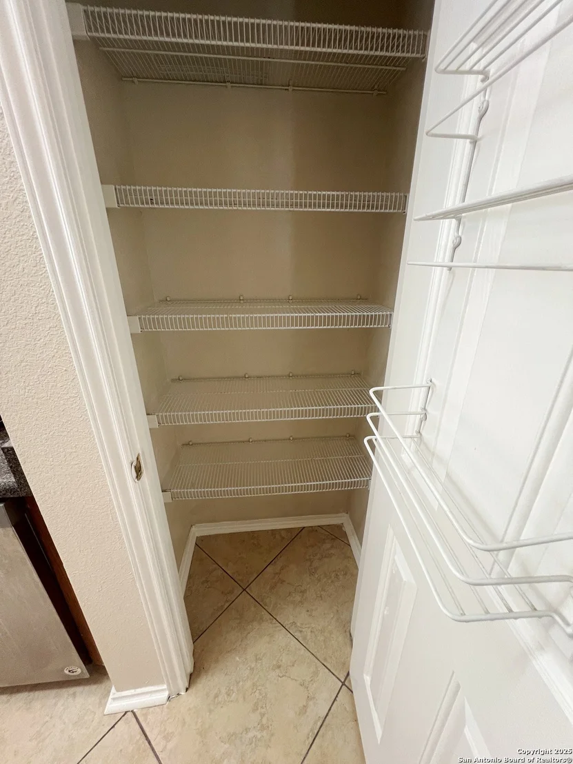 Photo of 7130 Heathers Place