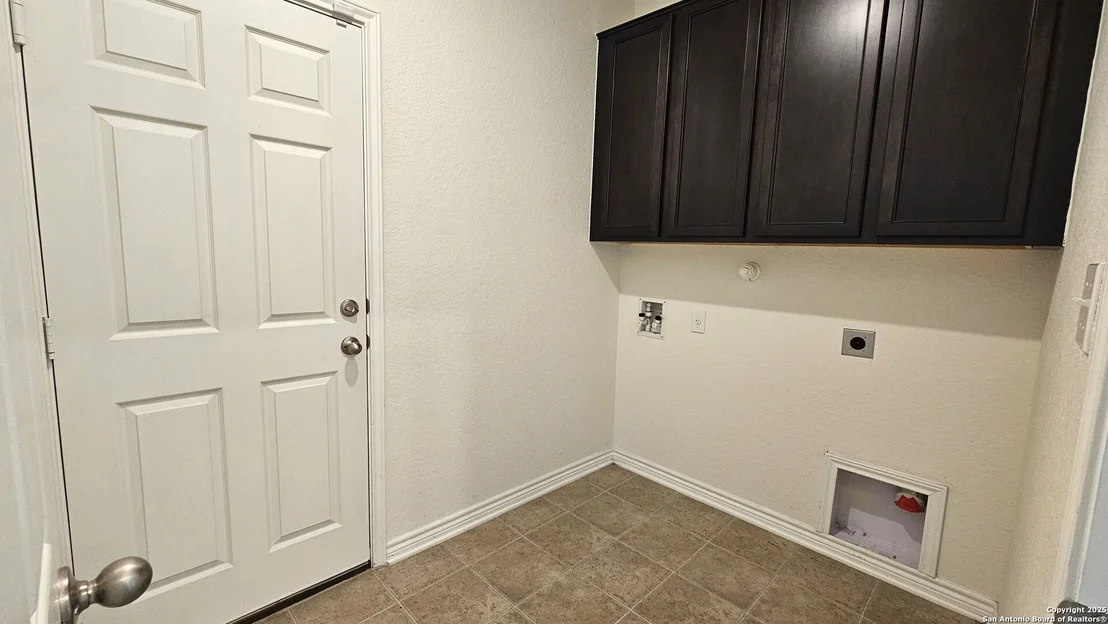 Photo of 5930 Foster Bend
