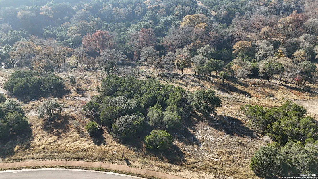 Photo of LOT 8 PANTHER BND