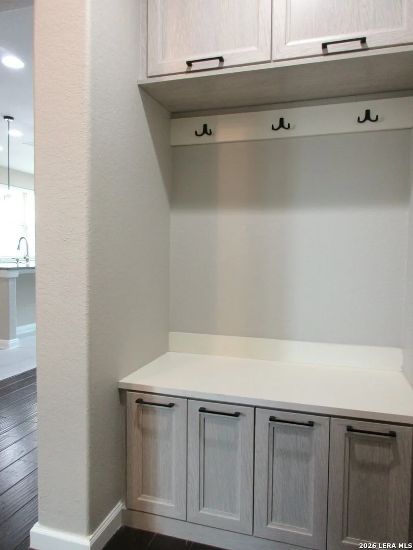Photo of 261 PRAIRIE VIS