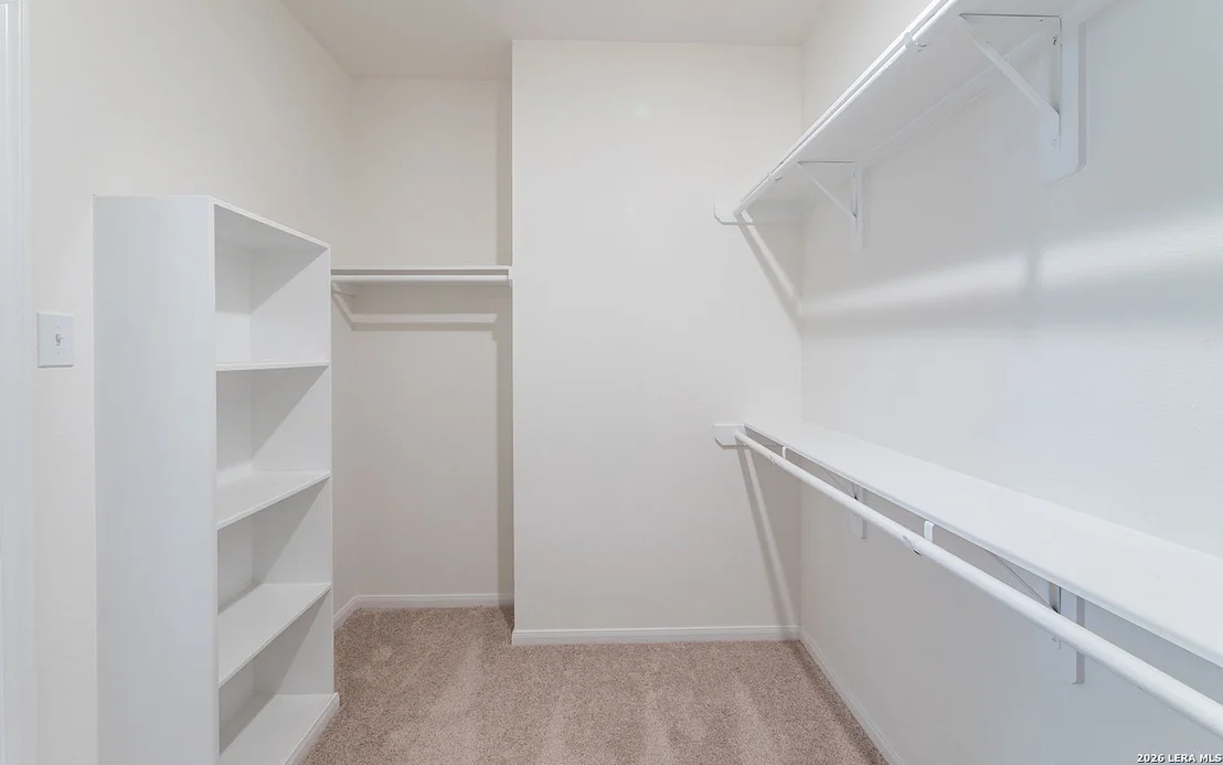 Photo of 11163 HOLLINGER CIR