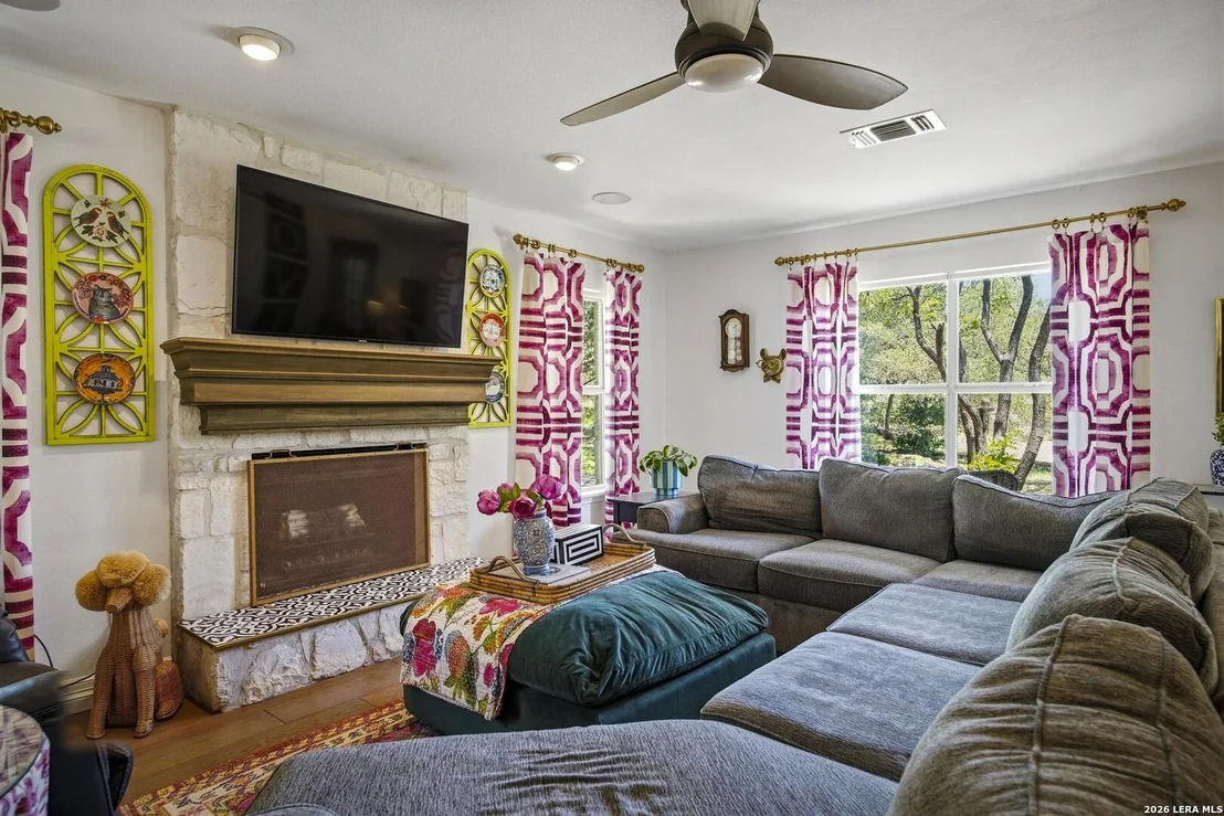 Photo of 9318 Fox Briar