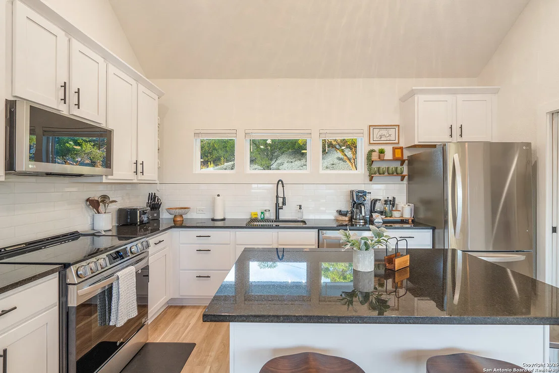 Photo of 460 Stenen Dr.
