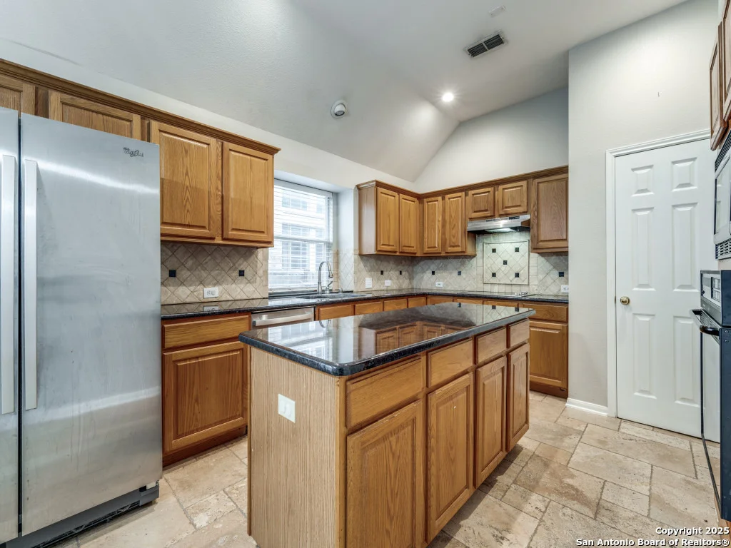 Photo of 12451 HART CLF
