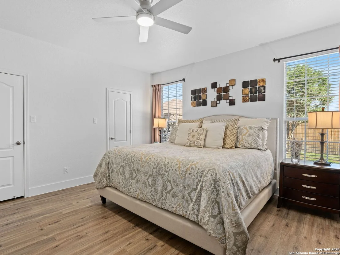 Photo of 20934 Foothill Pine