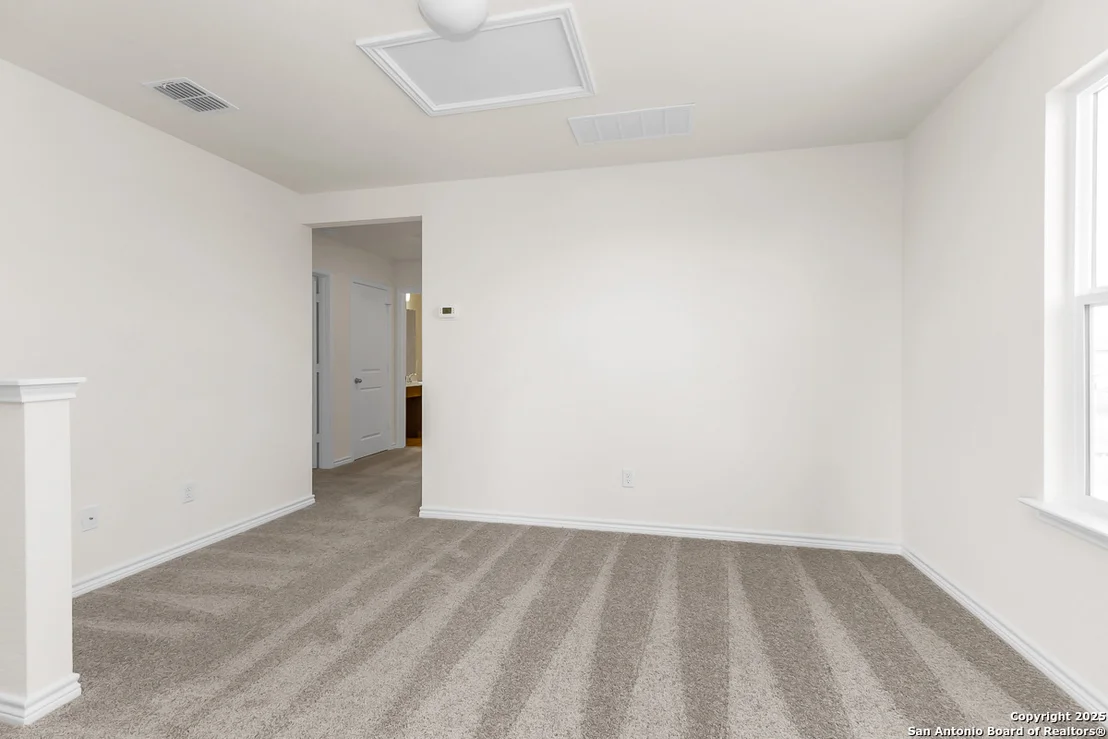 Photo of 9406 GRIFFITH RUN