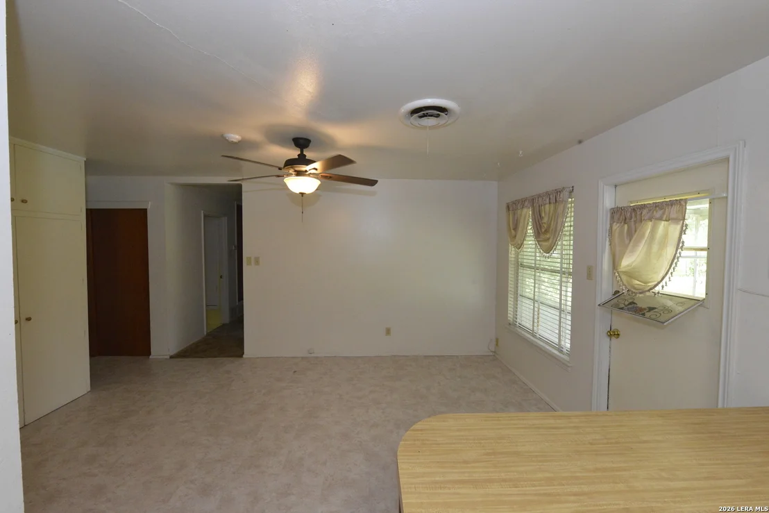 Photo of 222 ZEPHYR DR