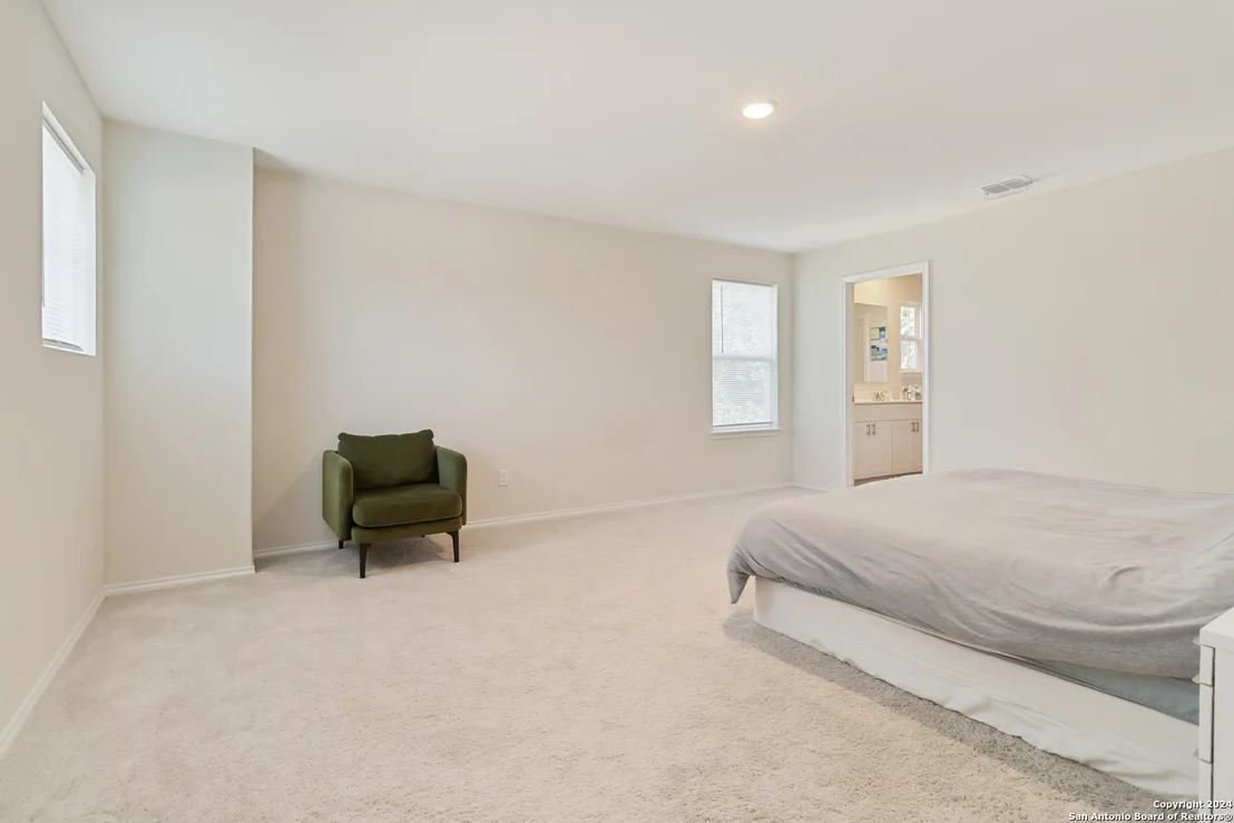 Photo of 13123 SENDERO ROBLE
