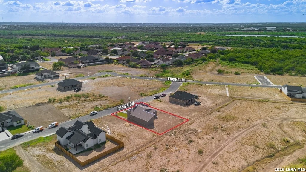 Photo of 825 Ceniza Dr.