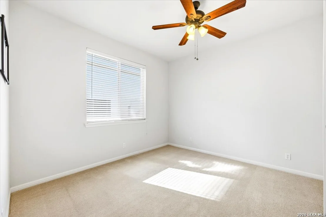 Photo of 13115 Five Brks
