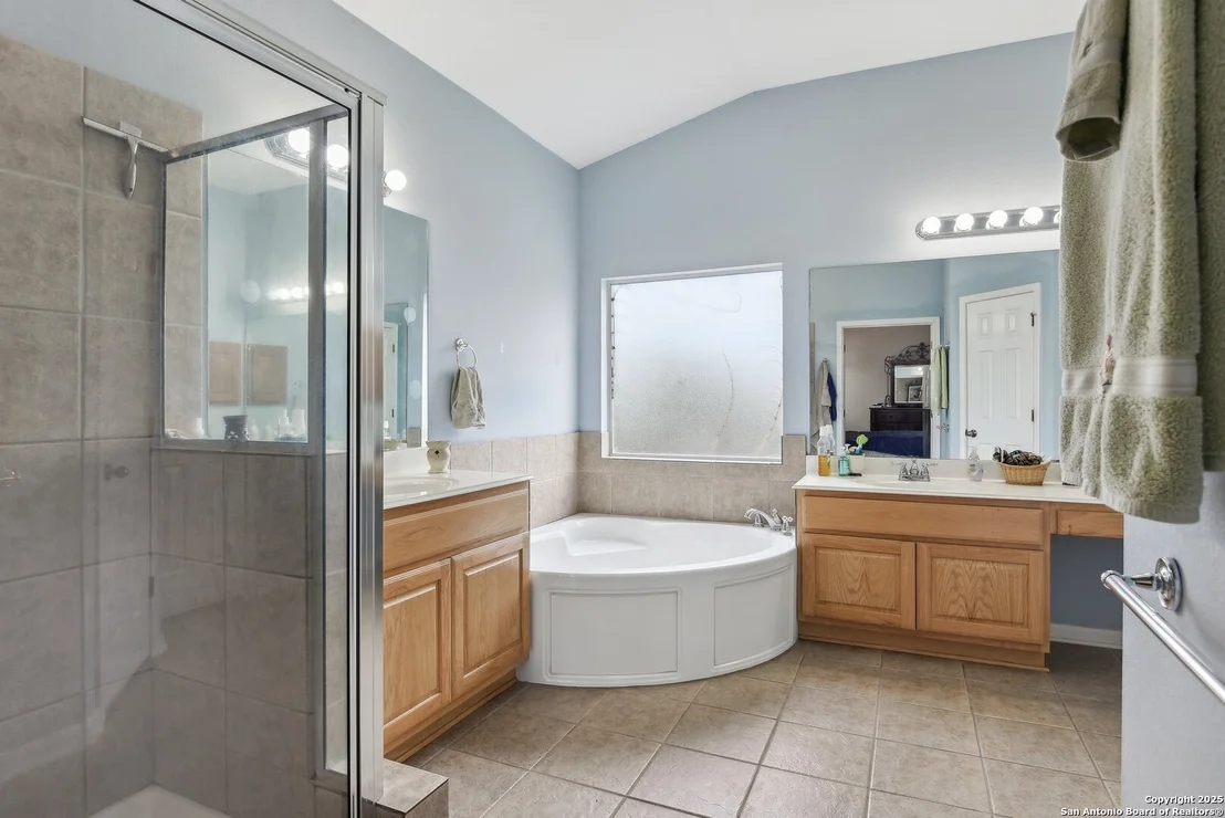 Photo of 618 Enchanted Way