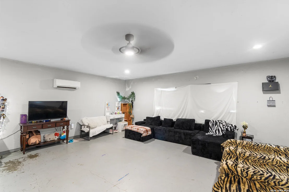 Photo of 2633 County Road 120