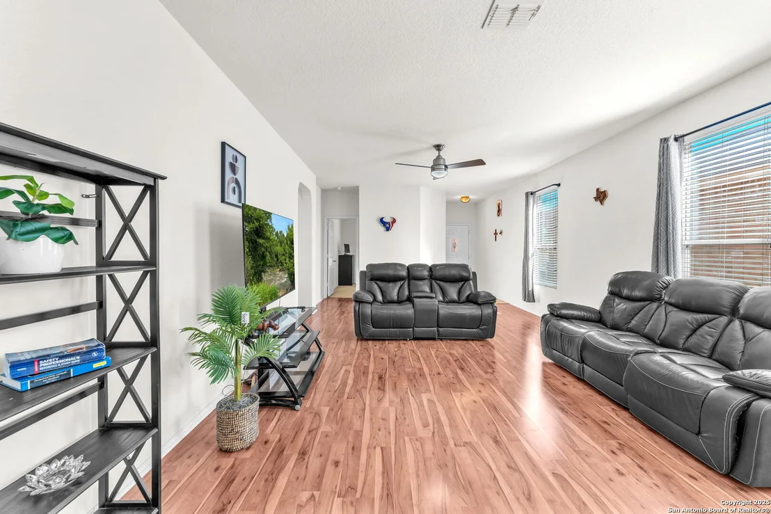 Photo of 11910 Dove Ranch