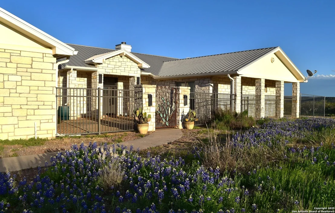 Photo of 256 Persimmon Point