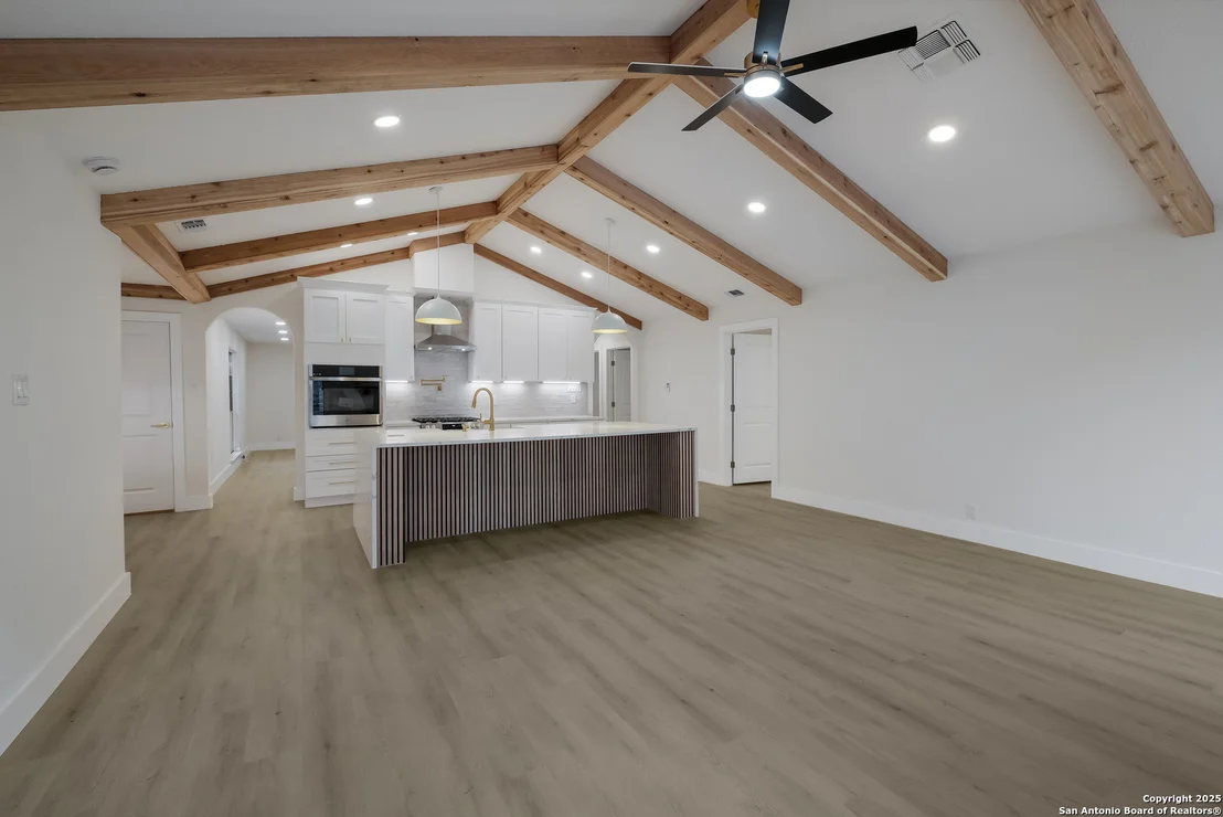 Photo of 6006 Forest Ledge