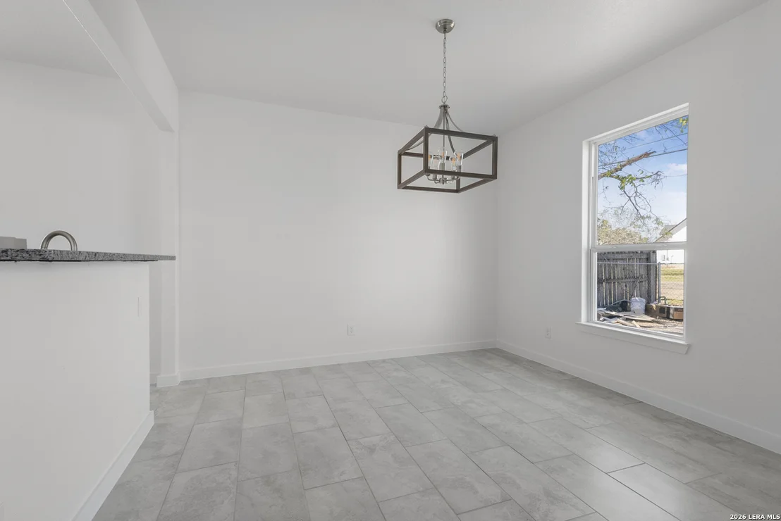 Photo of 804 Peach
