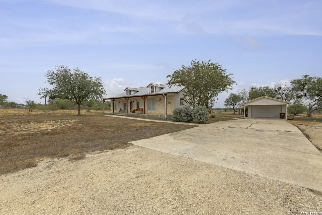 Photo of 136 County Road 5781