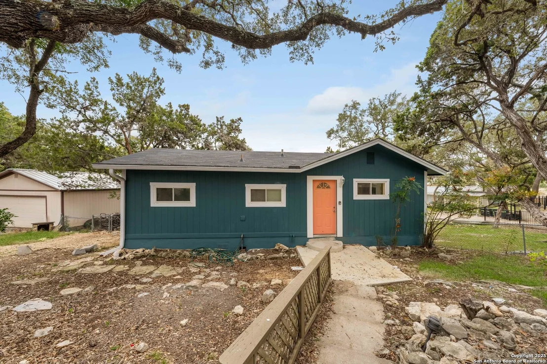 Photo of 143 Park Dr