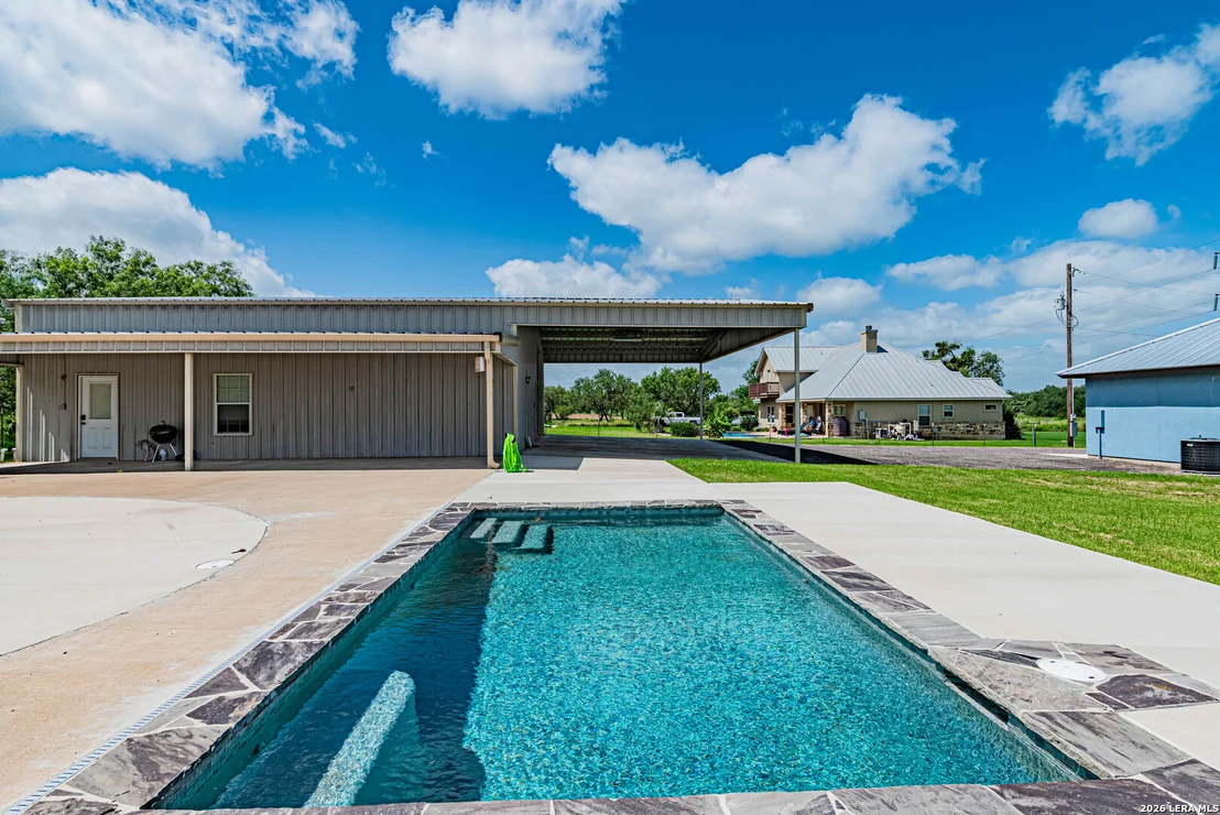 Photo of 731 County Road 356