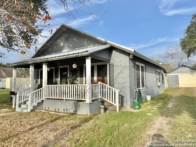 Photo of 304 N Tyler