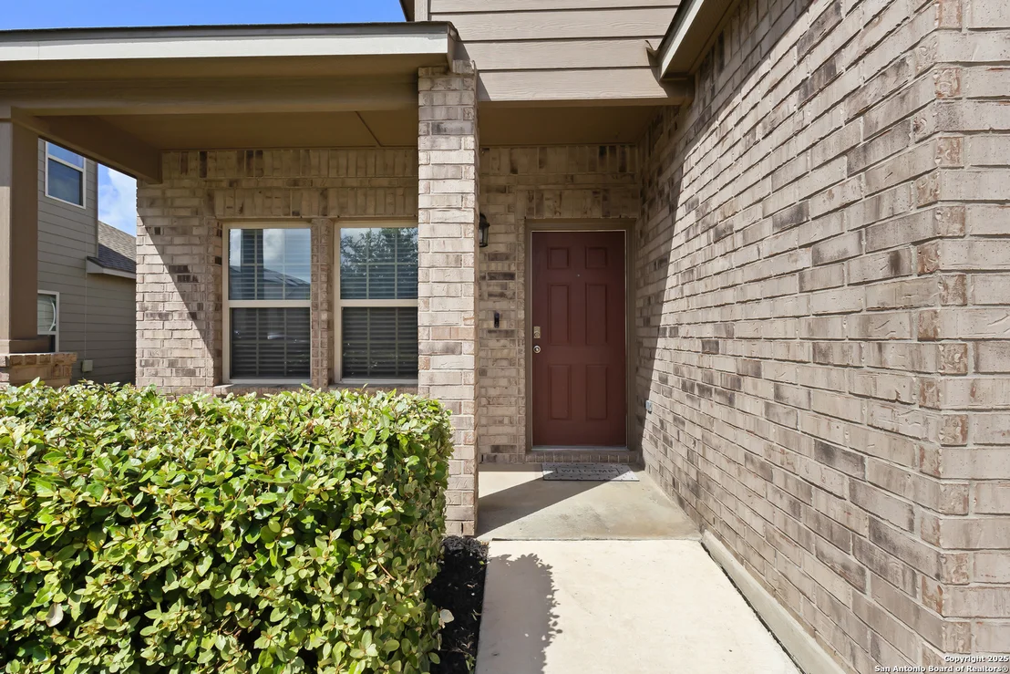 Photo of 10650 Jasmine Bluff