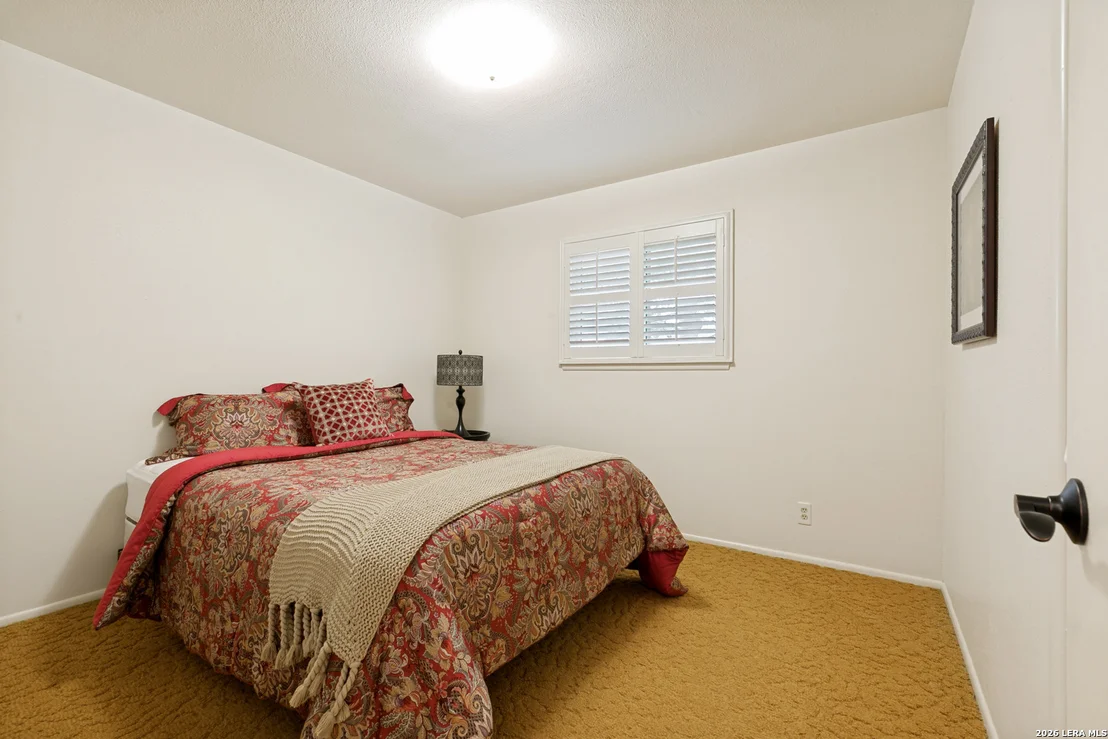Photo of 5819 DEAN MARTIN ST