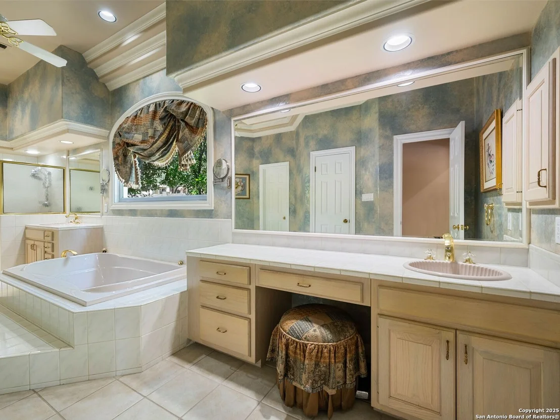 Photo of 43 Stratton Ln