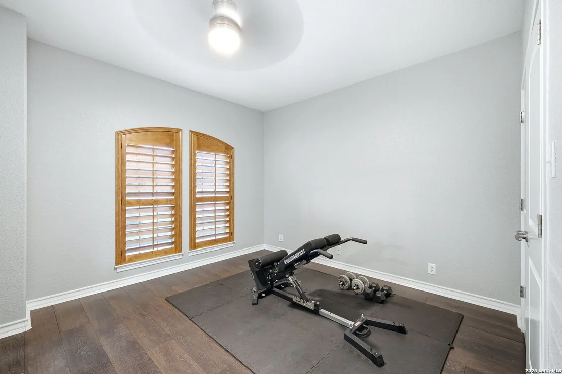 Photo of 1120 Glenwood Loop
