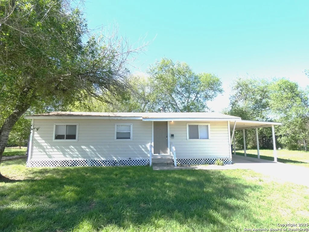 Photo of 1411 Retama