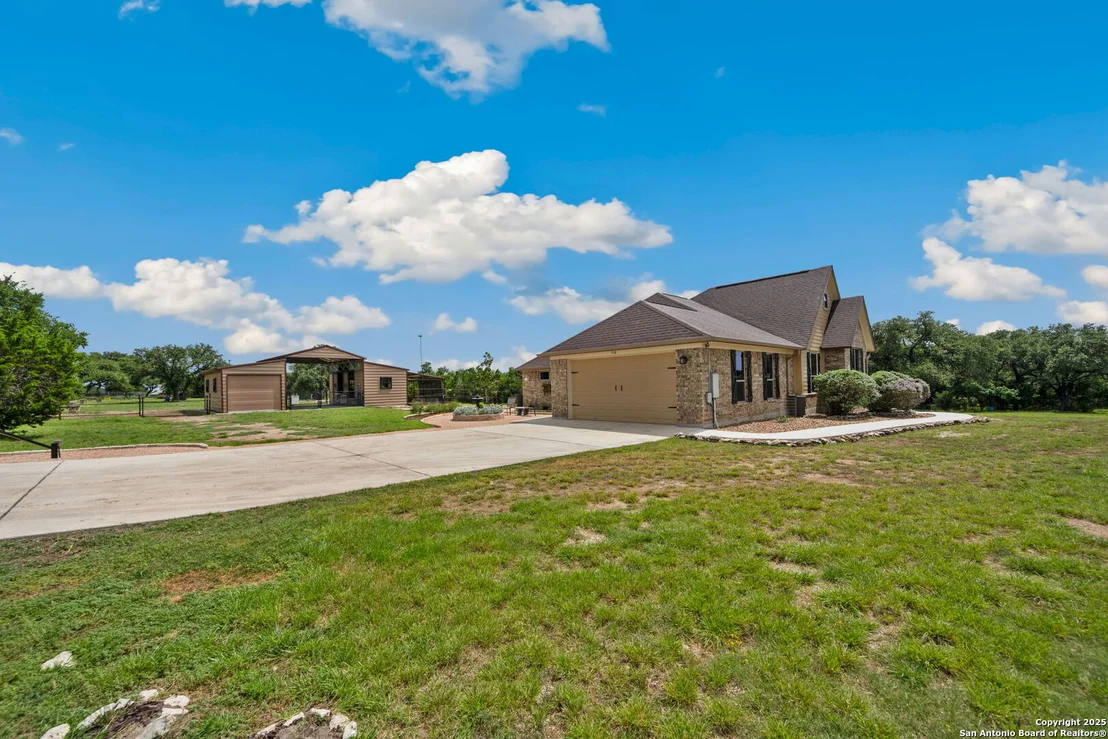 Photo of 108 Dahlia Pass